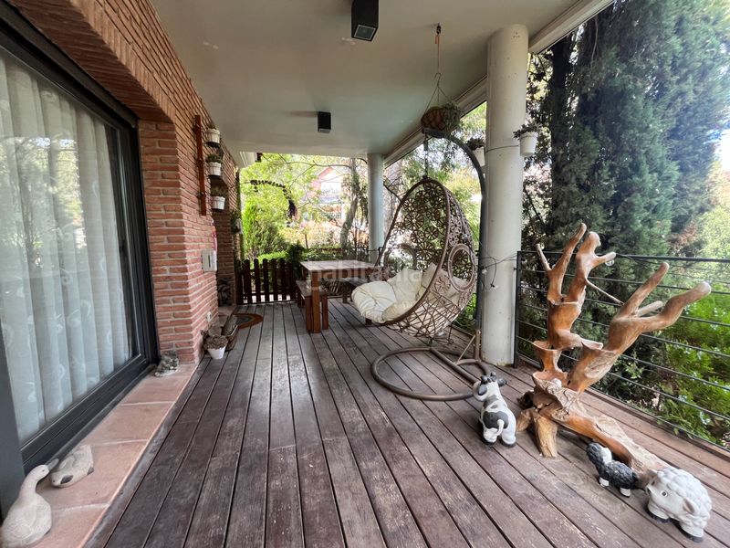 Foto f2391a72-d350-449d-93fe-a124f6e0c153. Chalet en carrer llobregat 18 preciosa casa en Begues