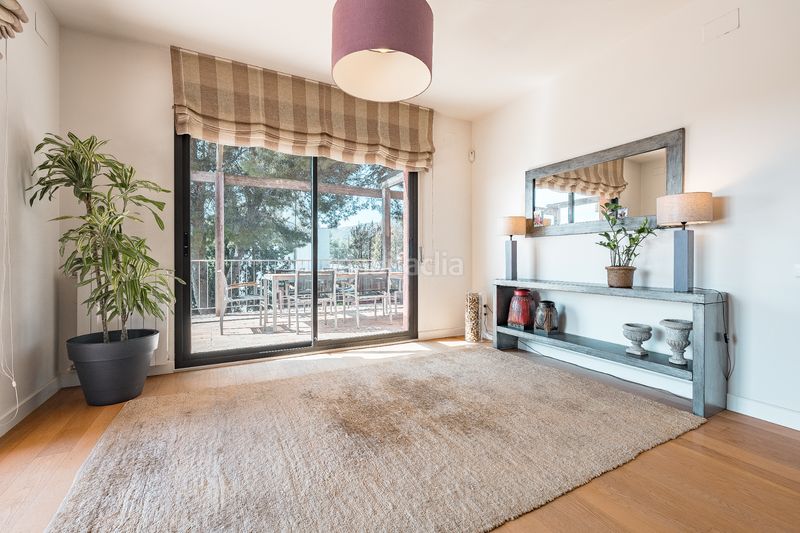 Foto 52280500-a151-4559-a628-16dd8b471c2c. Casa amb calefacció aparcament piscina a Montmar Castelldefels