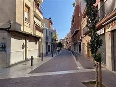 Local Comercial a Avinguda de l'Eramprunyà 15