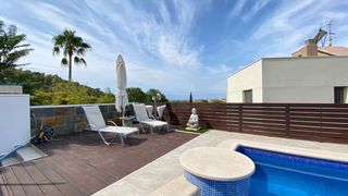 Affitto Chalet in Passeig del margall? 9. En sitges, vivienda unifamiliar en alquiler