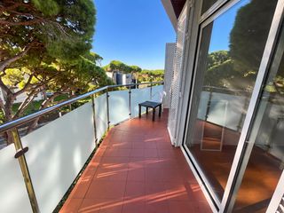 Rent Penthouse in Carrer 21 23. Atico en alquiler en la playa de castelldefels