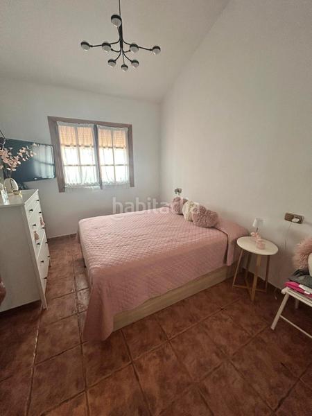 Foto d6521ae5-86cc-4bfc-8418-3ea6d8bbab8e. Casa adosada en calle virgen de la candelaria 19 casa en venta en Málaga