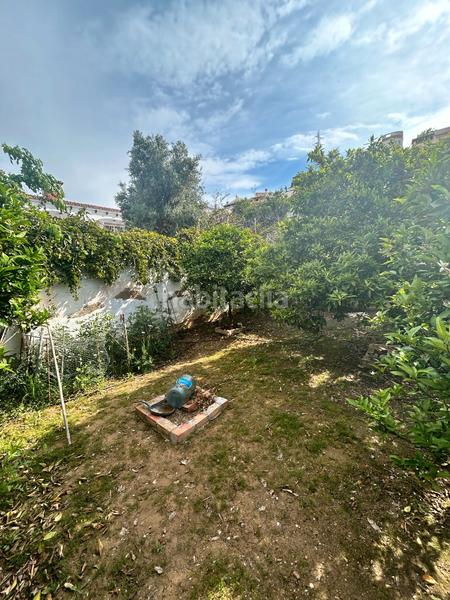 Foto a039b33e-216c-481f-b3c1-705659d5c158. Terreno residencial en calle escritor atienza huertos 41 terreno en venta en Málaga