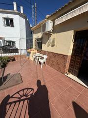Casa aparellada a El Cortijuelo. Vivienda en venta
