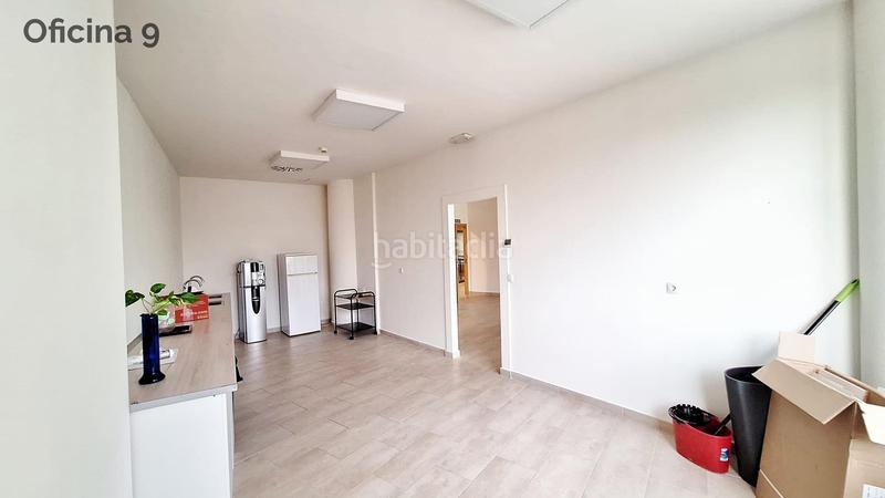 Foto 0278a506-db87-4c8b-a4ef-3599e828e75d. Oficina s en edifico azabache a 650 m2 en Barrios (Los)