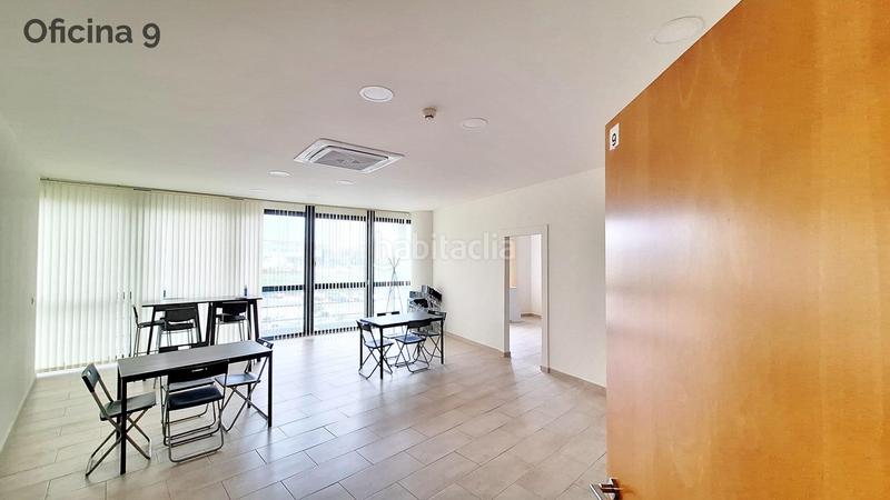 Foto 422529f6-3520-47b1-8b46-c633c9a3de61. Oficina s en edifico azabache a 650 m2 en Barrios (Los)