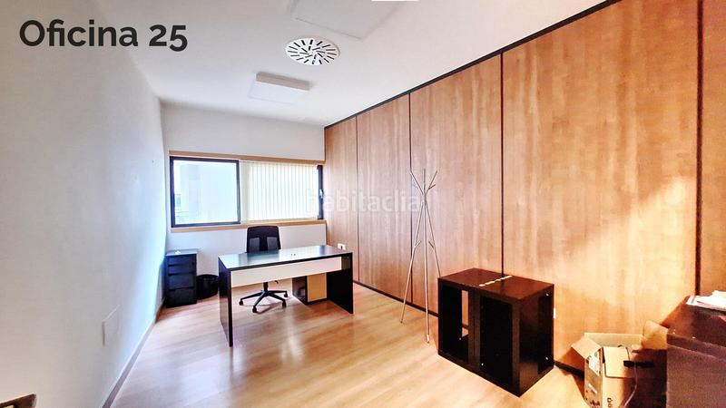 Foto 5a716b0e-74b6-406b-82f0-4f80d4f2ad71. Oficina s en edifico azabache a 650 m2 en Barrios (Los)