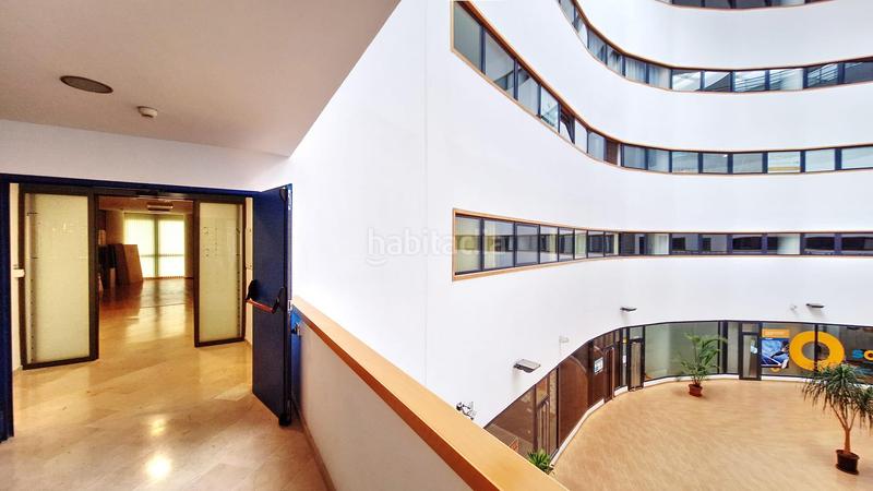 Foto 69293a13-9309-44a2-8c98-93b22e56785f. Oficina s en edifico azabache a 650 m2 en Barrios (Los)