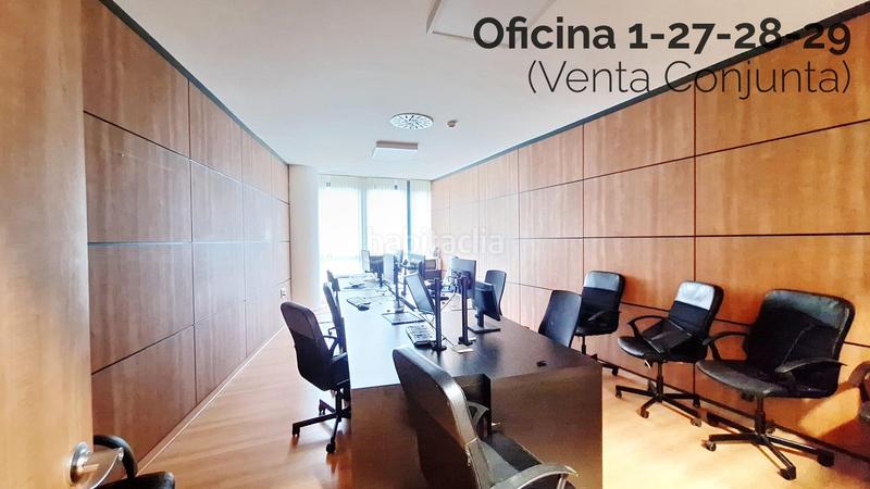 Foto 98956a65-e3de-4ed7-bec8-497597101880. Oficina s en edifico azabache a 650 m2 en Barrios (Los)