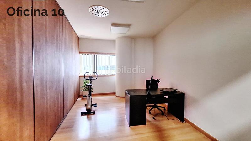 Foto bffdba0d-d32e-4551-8b29-1e8d775ce89d. Oficina s en edifico azabache a 650 m2 en Barrios (Los)