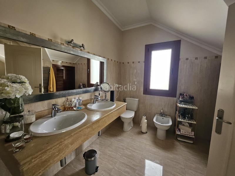 Foto 2f937496-ae1e-4b20-80c1-5d39745f4226. Chalet espectacular chalet soleado en colonia san miguel en Algeciras