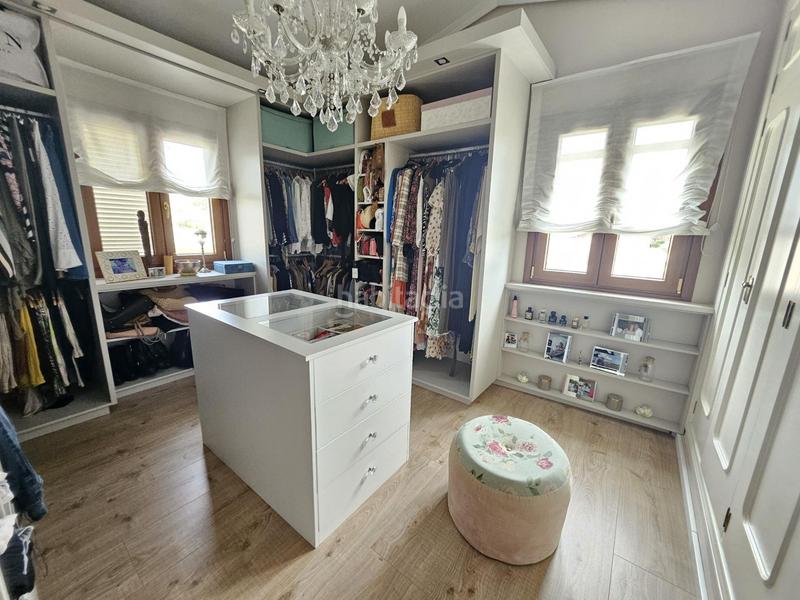 Foto cba28c1e-1a70-4078-865e-5cabfa3e05e4. Chalet espectacular chalet soleado en colonia san miguel en Algeciras