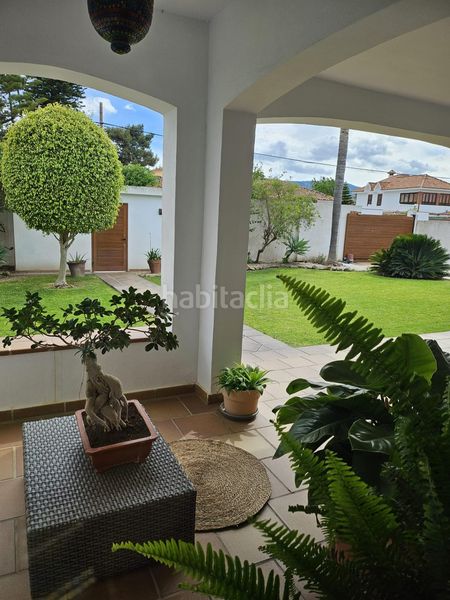 Foto 2a48b584-b5a5-4e37-bd85-99b58dddbd58. Chalet con piscina in Los Pinos Algeciras