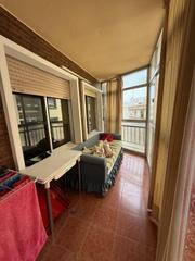 Piso en Casco Antiguo. Piso espacioso a un paso de la plaza alta