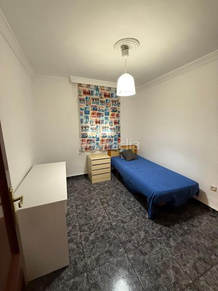 Foto 3833a366-2926-490e-9a5b-3a18a759891f. Piso  en venta a un paso del centro 3 dormitorios y trastero en Algeciras