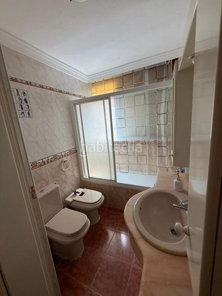 Foto 42e90da0-c294-465f-af41-9fe8c3a2cd11. Piso  en venta a un paso del centro 3 dormitorios y trastero en Algeciras