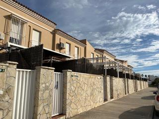 Affitto Casa a schiera in El Rinconcillo. Encantadora casa adosada en alquiler en cabo creus, a pocos metr