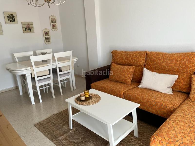 Foto f11a6c98-9d73-4423-9801-ebd1c57e014b. Lloguer casa adossada amb aparcament a El Rinconcillo Algeciras