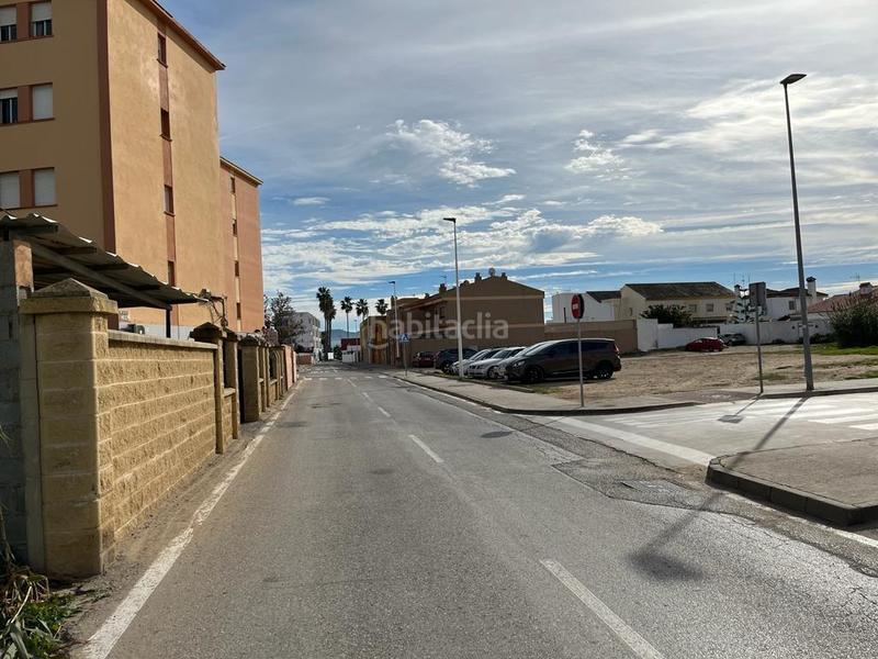 Foto 3623f3e7-c6ee-4f43-b446-cb498b76300b. Location maison jumelée avec parking dans El Rinconcillo Algeciras