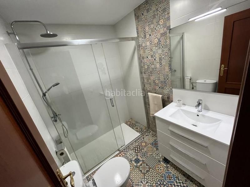 Foto 4f5ca306-6594-4767-9728-8d576f2da68f. Rent semi detached house with parking in El Rinconcillo Algeciras