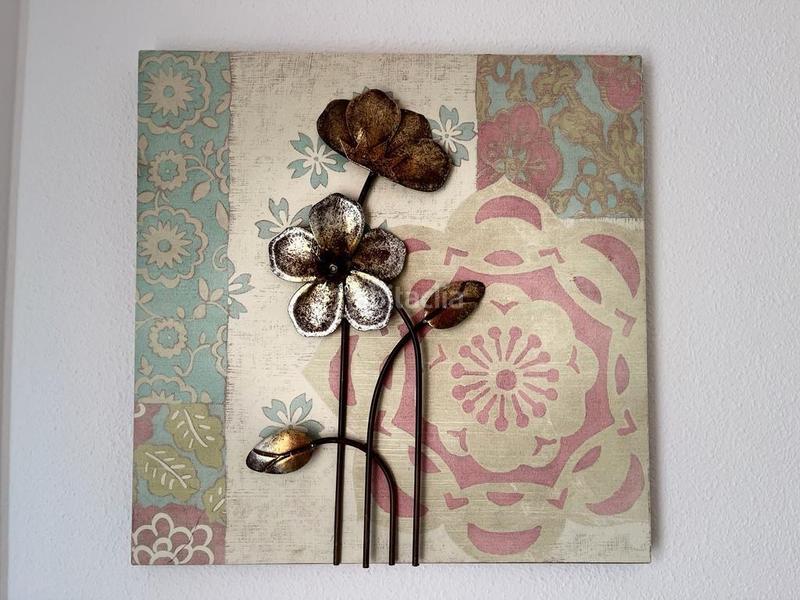 Foto 6da6b2ab-2711-4f2f-9370-9788faf59b48. Rent semi detached house with parking in El Rinconcillo Algeciras