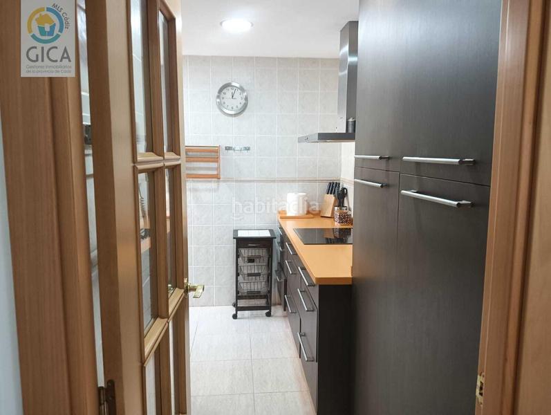 Foto 13bd1956-a816-4194-87cf-f214cab1b81e. Pis amb aparcament piscina a La Reconquista - El Rosario Algeciras