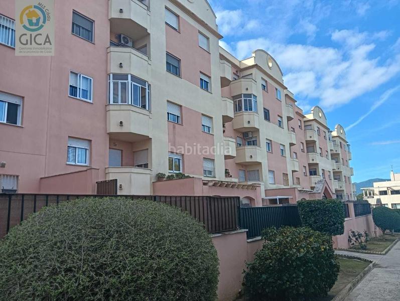 Foto 4245c861-5191-47ef-819f-81990bd949de. Pis amb aparcament piscina a La Reconquista - El Rosario Algeciras