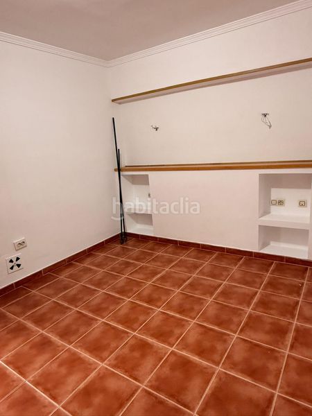 Foto 5b4e216d-e236-4848-a176-45cec545fe7d. Casa amb piscina a El Rinconcillo Algeciras