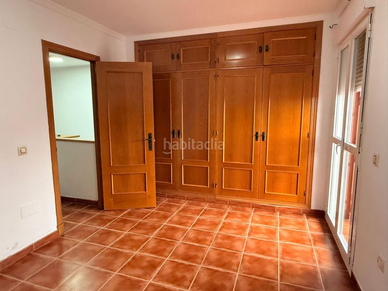 Foto 6d65ea3b-0ea4-4cdc-a273-f74d09dae8ae. Casa amb piscina a El Rinconcillo Algeciras
