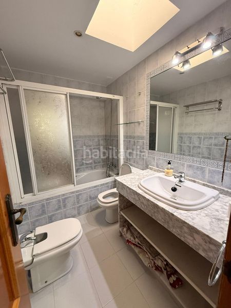 Foto d24e5393-82fa-4547-bb4c-484dd39d2b33. Casa amb piscina a El Rinconcillo Algeciras