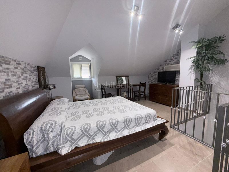 Foto 0fcb9c4b-0077-4837-a5d1-a84ec6794bc7. Casa aparellada amb aparcament piscina a La Alcaidesa