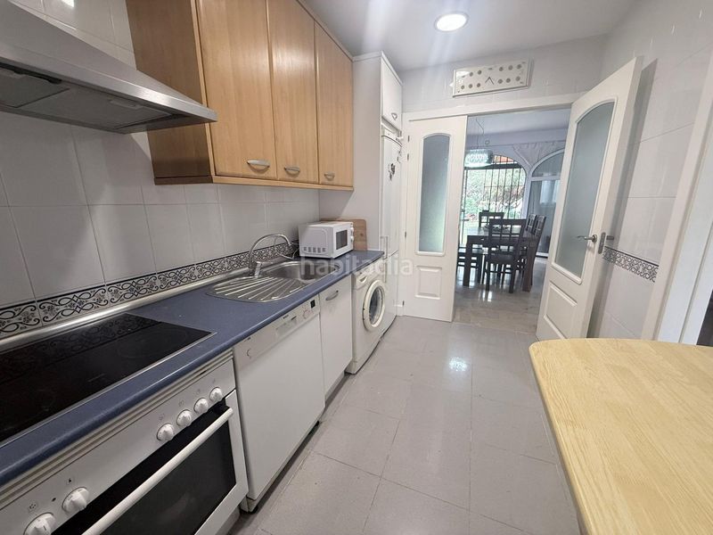 Foto 55a52326-df98-4542-9cd0-e7771b949b46. Casa aparellada amb aparcament piscina a La Alcaidesa