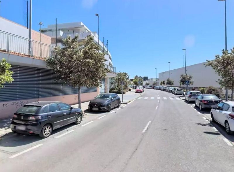 Foto 48b0ee80-c9d1-49f3-8bca-58e2e7654a6a. Terreny residencial a La Granja - La Colina - Los Pastores Algeciras