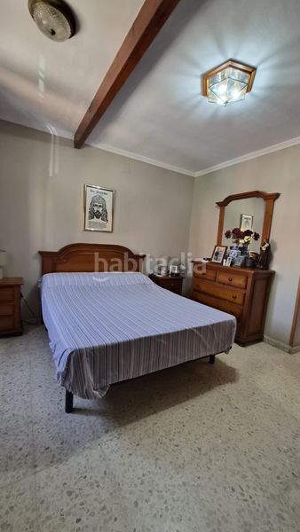 Foto 59677345-3e95-4d76-aa1f-c8244ef45199. Casa adossada amb aparcament a El Rinconcillo Algeciras