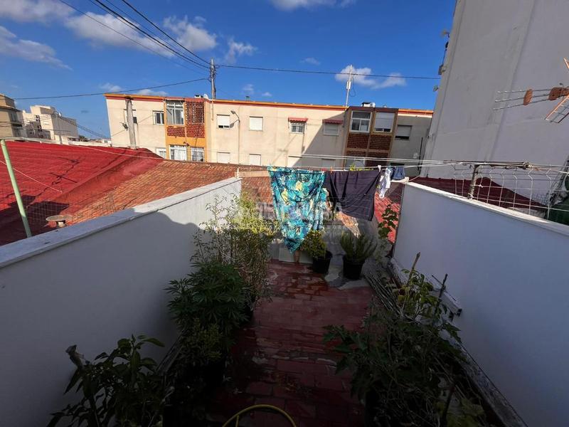 Foto 2d8308cb-7c3d-4a58-a1b3-a1a6e1e828dd. Maison jumelée dans Villafranqueza Alicante