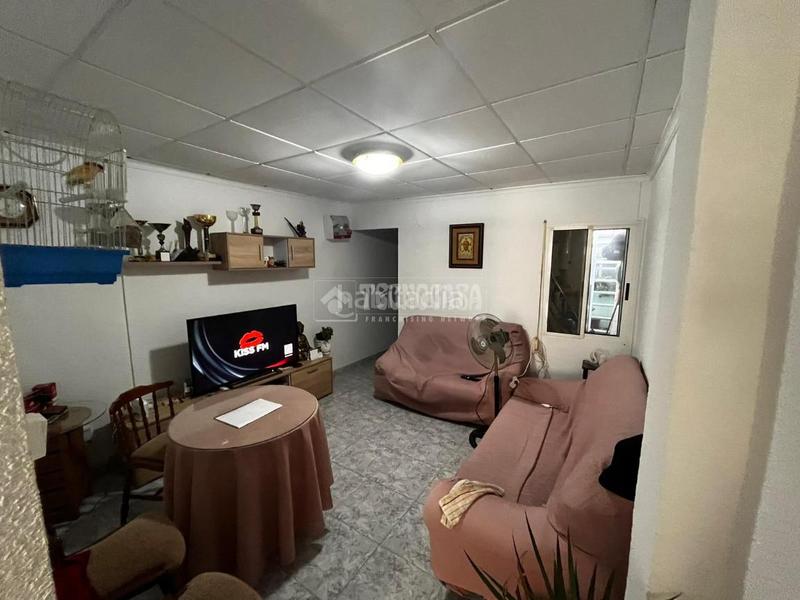 Foto ab6c7c6b-cf87-47d0-a8b6-c5d239551fe4. Maison jumelée dans Villafranqueza Alicante