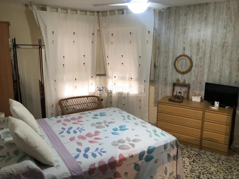 Foto 540f9f3f-0e04-414b-a560-736727a5a2d2. Piso  en venta en Campoamor Alicante