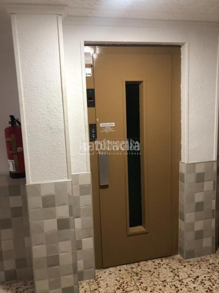 Foto 55a9e6ca-7906-4cb2-98d0-63825bfce30b. Piso  en venta en Campoamor Alicante
