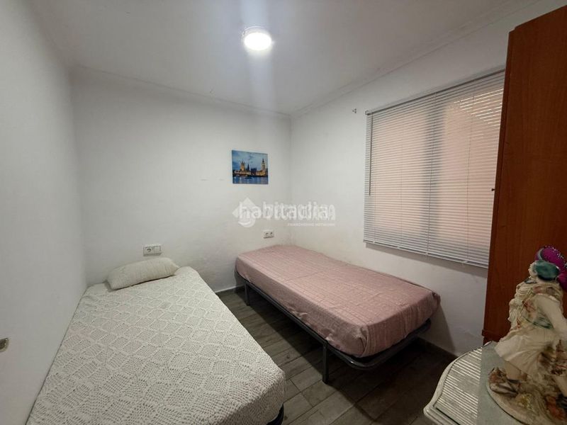 Foto 4d799e2c-b9e7-4bd1-af6f-1bc0a8bc72e1. Pis a Campoamor Alicante