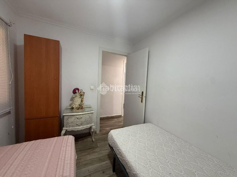 Foto b1719510-5d6f-418e-9e22-edfd7ee3840d. Pis a Campoamor Alicante