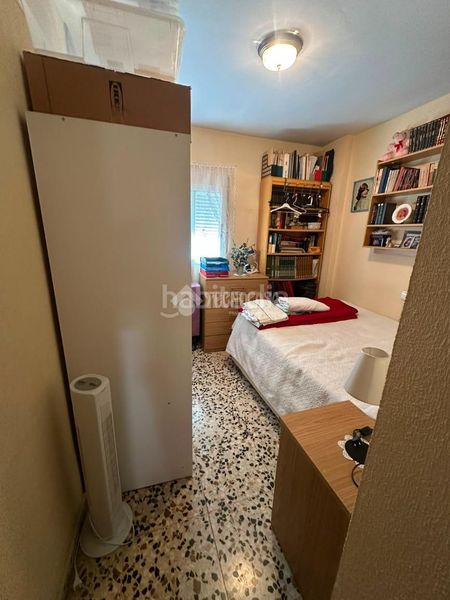 Foto a94fbc43-c0fe-427b-b690-5c5fa180c4a9. Pis amb calefacció aparcament a Campoamor Alicante