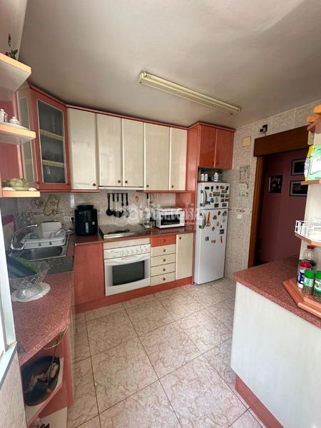Foto fb465644-5d45-4d70-bc12-5994241ba540. Pis amb calefacció aparcament a Campoamor Alicante
