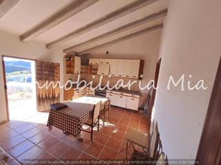 Casa a Bejar. Se vende finca de 50.000m2 aprox, completamente vallada, con cas