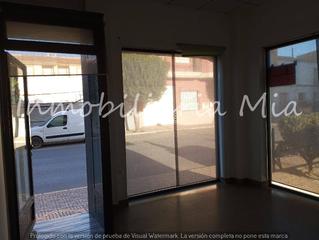 Geschäftsraum in Puerto Lumbreras. Se vende local en zona concurrida y con vistas esplendidas.