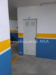 Parking coche en Sutullena. Plaza de garaje y trastero junto a la policia nacional de lorca