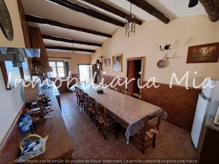 Casa a Huércal - Overa. Gran oportunidad de comprar una hermosa y espaciosa casa de camp