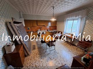 Haus in Puerto Lumbreras. Finca rústica vallada de 450.000 m con casa, almacenes y explota