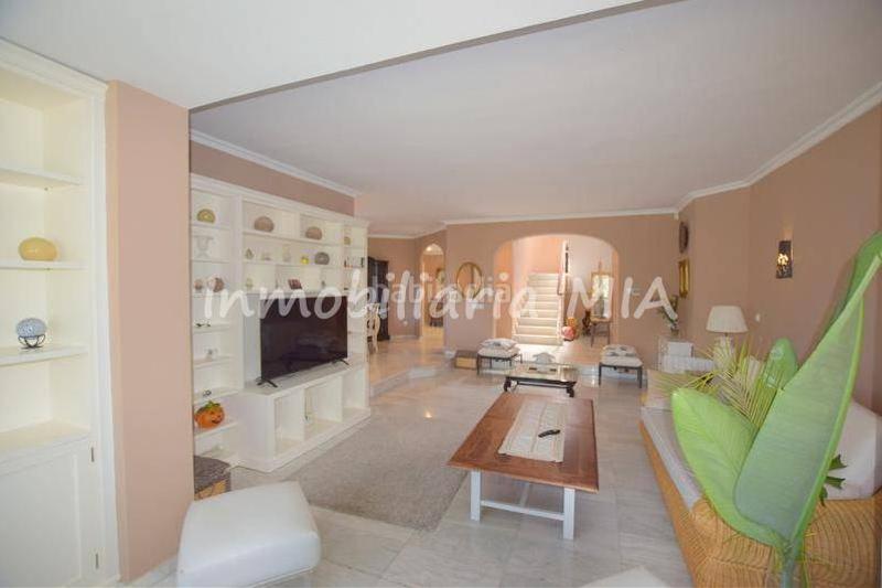 Foto 97c146f6-89cf-408f-9c00-aab049d7a8e0. Chalet mit heizung parking pool in Manantiales - Lagar - Cortijo Alhaurín de la Torre