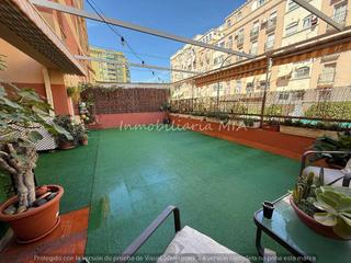 Pis a Manantiales-Estación de Autobuses. Amplio piso de 3 habitaciones, terraza de 60 metros, piscina com