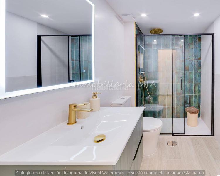 Foto a07b8492-00e0-4eb1-9288-d047ed3e9bf5. Piso hermoso piso, totalmente reformado a estrenar en Torremolinos